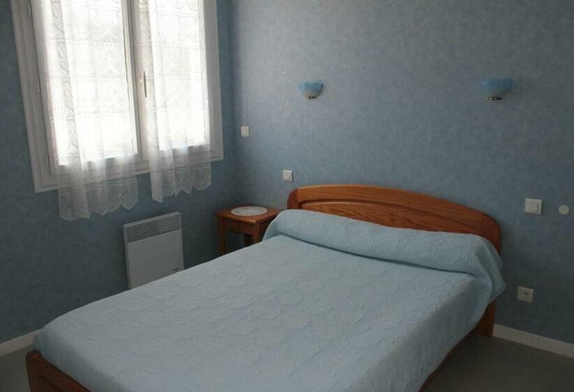 Номер Стандарт, Hôtel Ladagnous