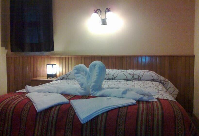 غرفة قياسية, Posada De La Flor