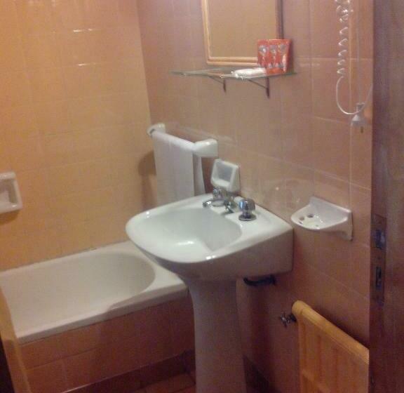 غرفة قياسية, Posada De La Flor