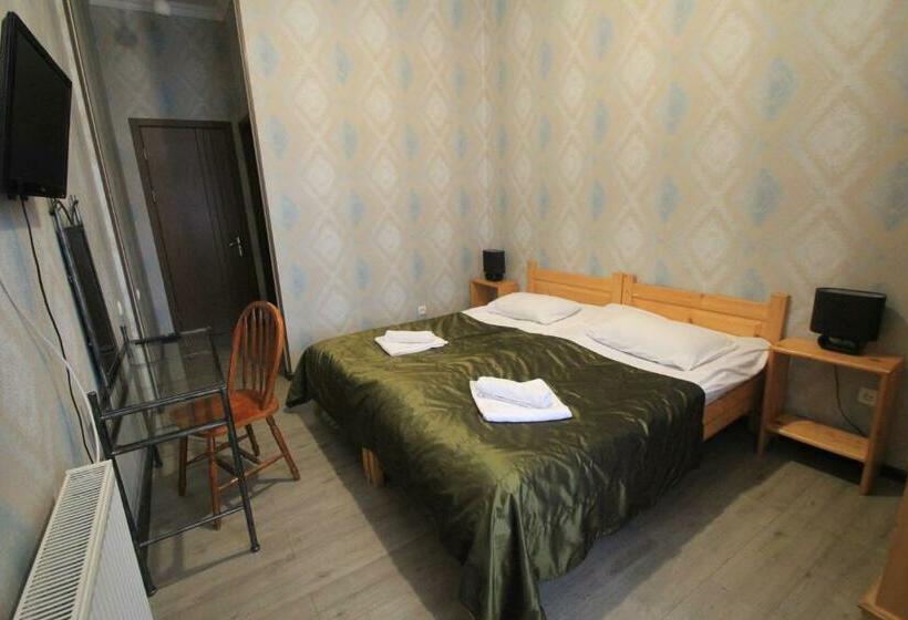 اتاق استاندارد, Svaneti