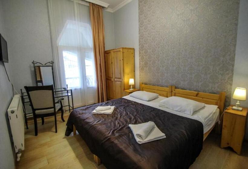 اتاق استاندارد, Svaneti