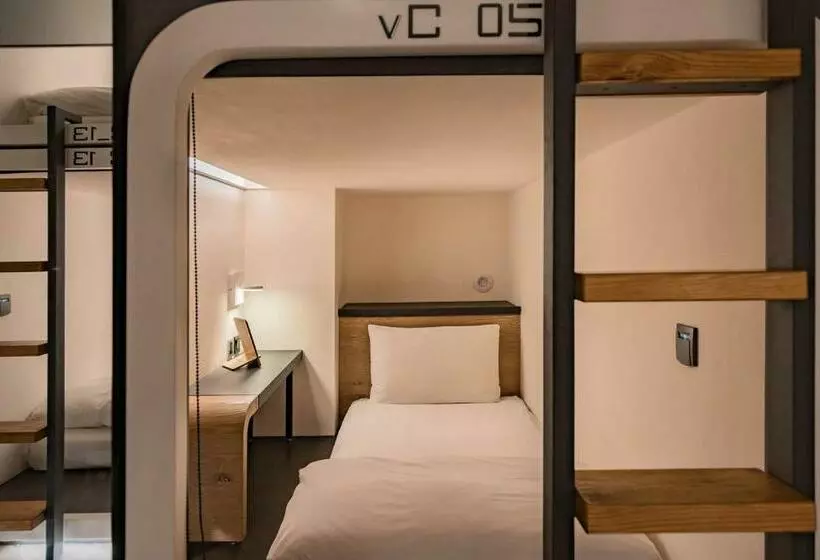 تختخواب در اتاق مشترک, Taiwan Youth Hostel & Capsule