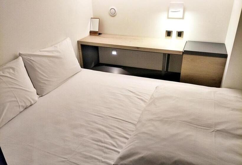 تختخواب در اتاق مشترک, Taiwan Youth Hostel & Capsule