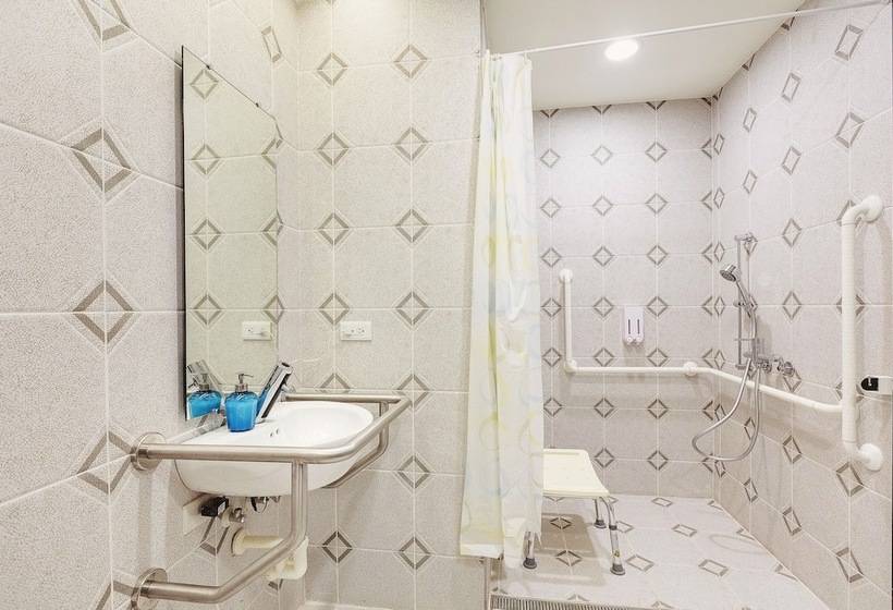 تختخواب در اتاق مشترک, Taiwan Youth Hostel & Capsule