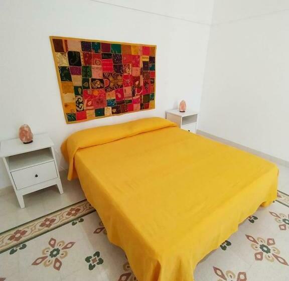 スタンダードトリプルルーム, B&b Corte Fiorita