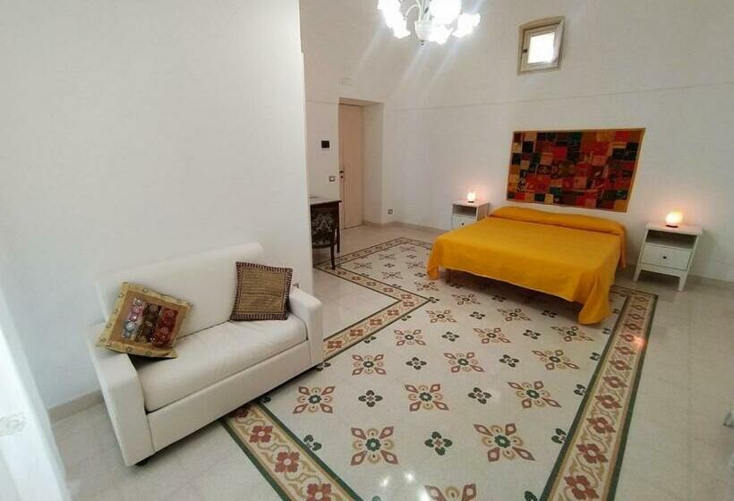 スタンダードトリプルルーム, B&b Corte Fiorita