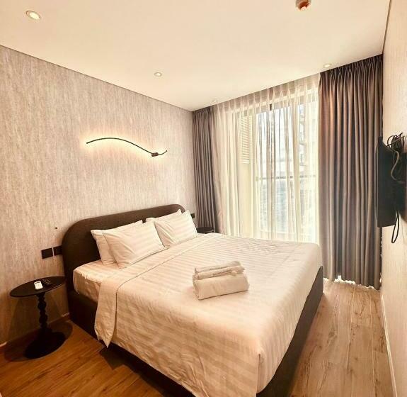 اتاق استاندارد با بالکن, Apec Mandala Hadofinn