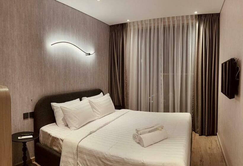 اتاق استاندارد با بالکن, Apec Mandala Hadofinn