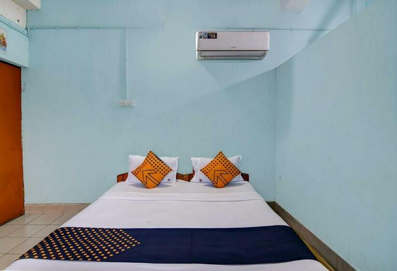 חדר קלאסי לשלושה, Spot On Mahadev Lodge