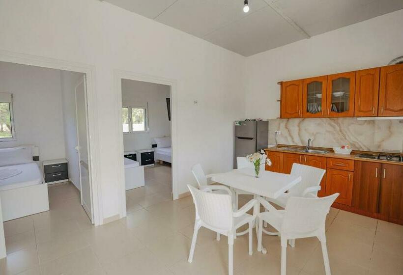 דירת שני חדרים, Villa Noel Borsh