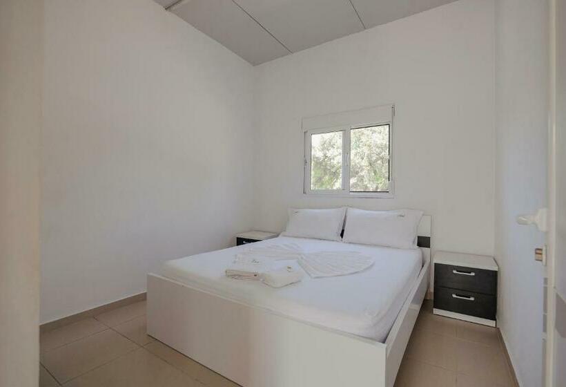 דירת שני חדרים, Villa Noel Borsh