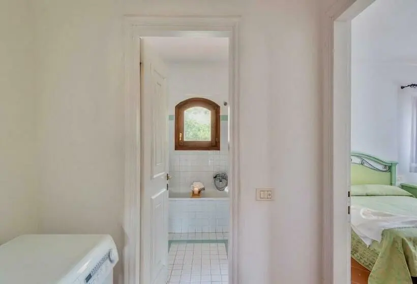 Huoneisto 1 Makuuhuone, Villas With Air Conditioning And Private Outdoor Area Just A Few Minutes From La Pelosa