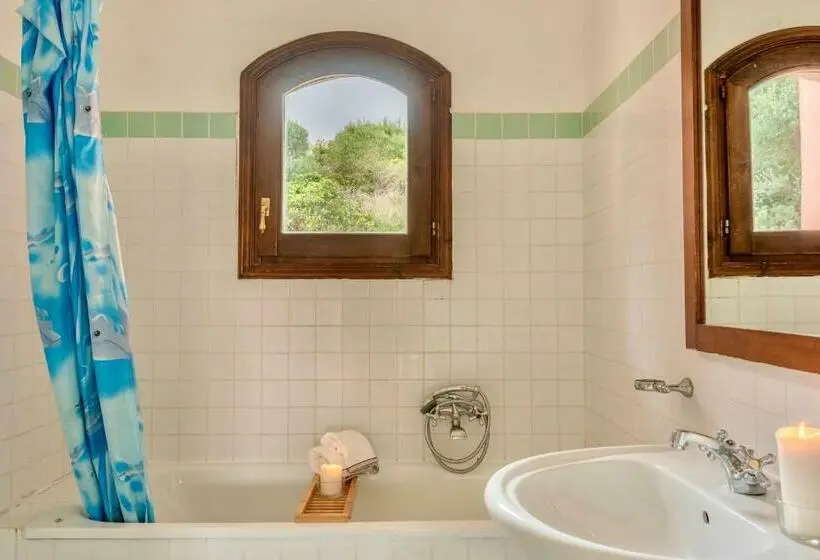 Huoneisto 1 Makuuhuone, Villas With Air Conditioning And Private Outdoor Area Just A Few Minutes From La Pelosa