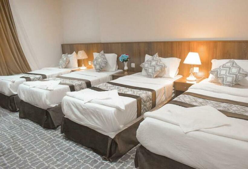 Номер Стандарт Трехместный, فندق ودام 4 العزيزية