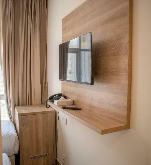 חדר סטנדרט, Worth Elite