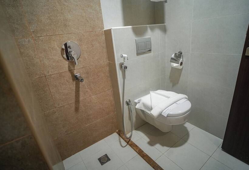 חדר סטנדרט, Worth Elite