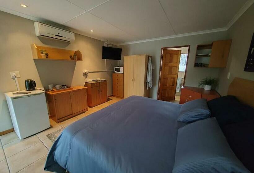 غرفة قياسية سرير كينج, 12 On Churchill