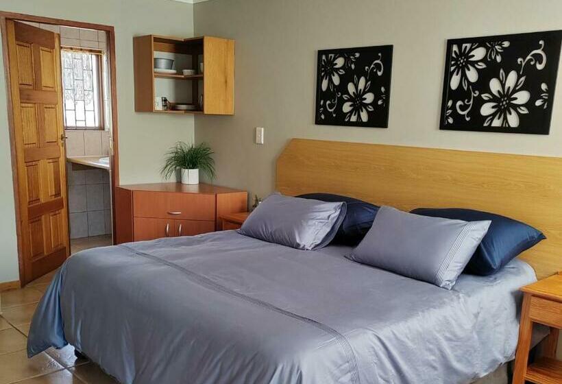 غرفة قياسية سرير كينج, 12 On Churchill