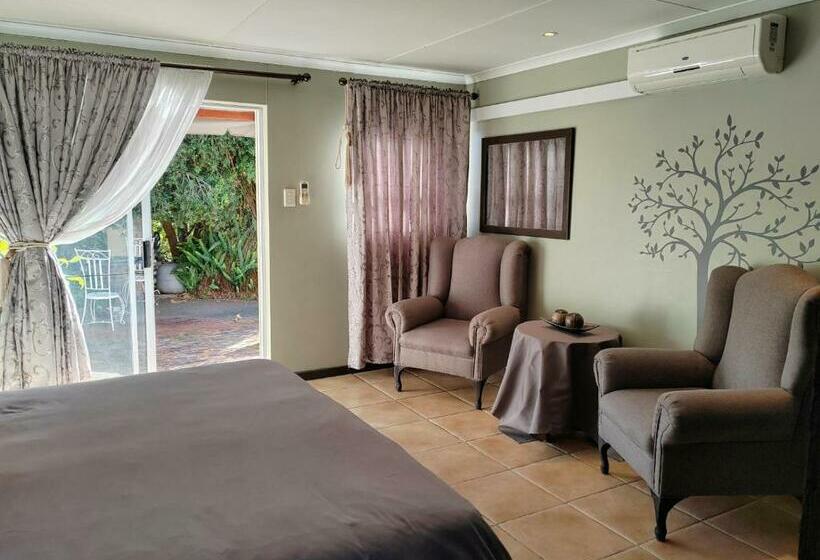 غرفة كومفورت, 12 On Churchill