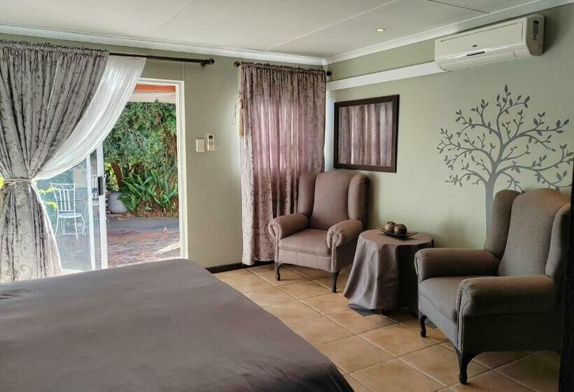 غرفة كومفورت, 12 On Churchill