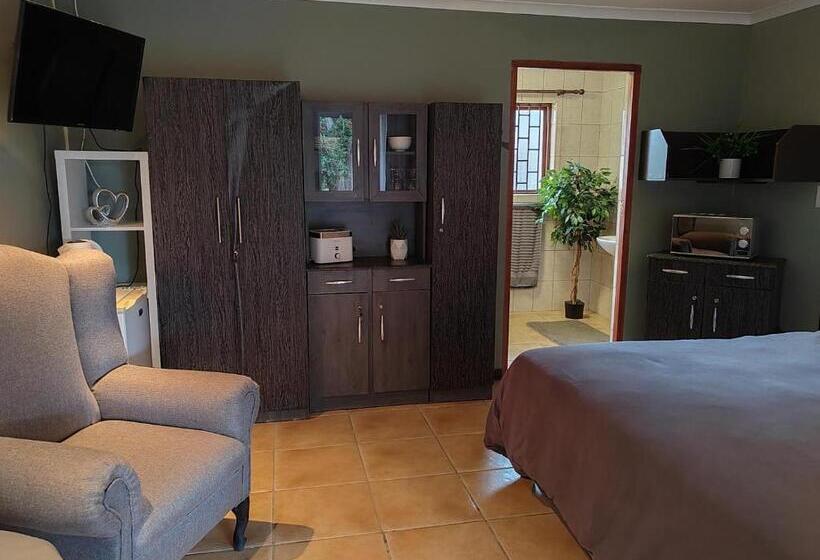 غرفة قياسية سرير كينج, 12 On Churchill