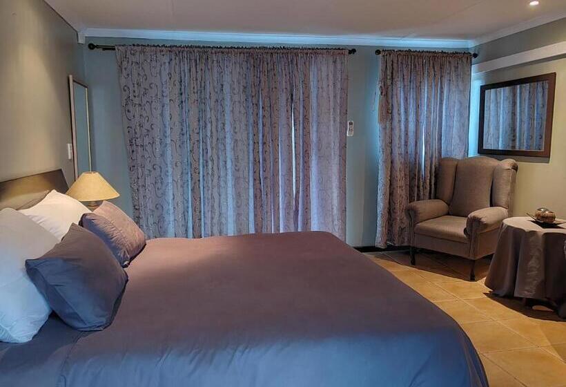 غرفة قياسية سرير كينج, 12 On Churchill