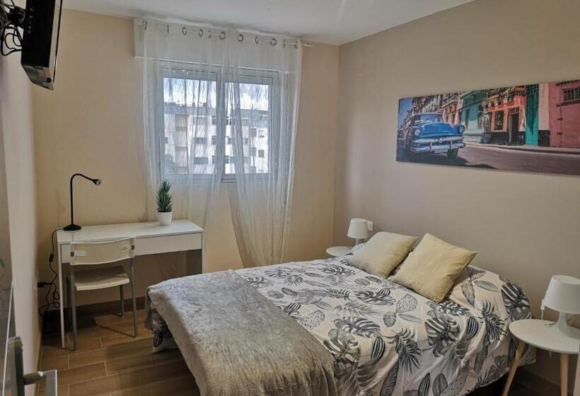 Номер Стандарт Совместная Ванная, Hostal Mari, Alquiler Habitación Privada En Hostal, 6 Habitaciones Cerca De La Universidad Y Aeropue