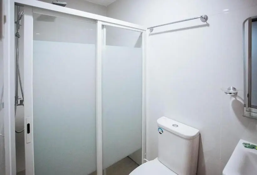 اتاق استاندارد, Reddoorz At Happy Stay Apartelle