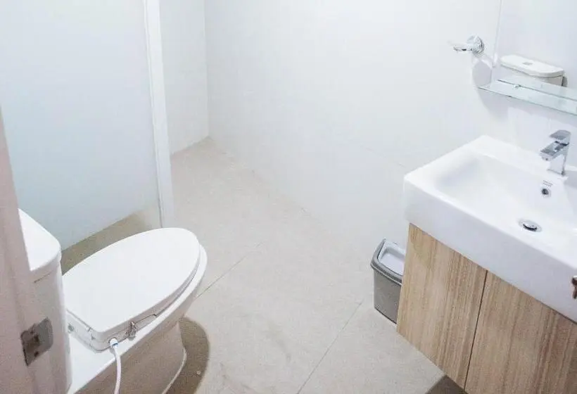اتاق خانوادگی, Reddoorz At Happy Stay Apartelle
