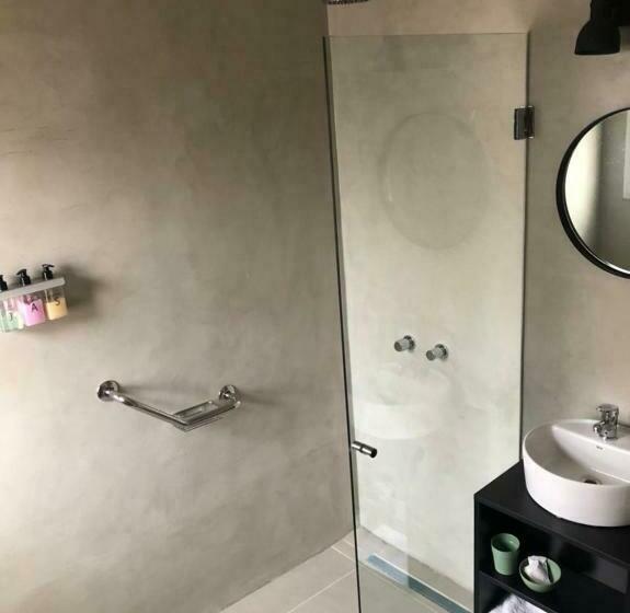 غرفة قياسية, Barda Sur