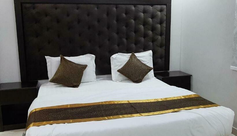 スイート, Golden Retan