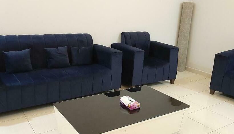 2ベッドスイートルーム, Golden Retan