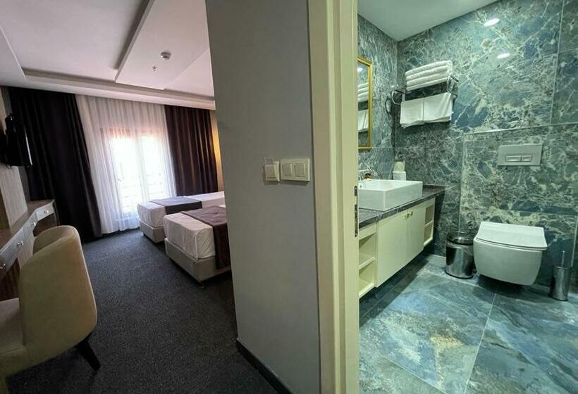 اتاق استاندارد با تخت بزرگ, Sevcan