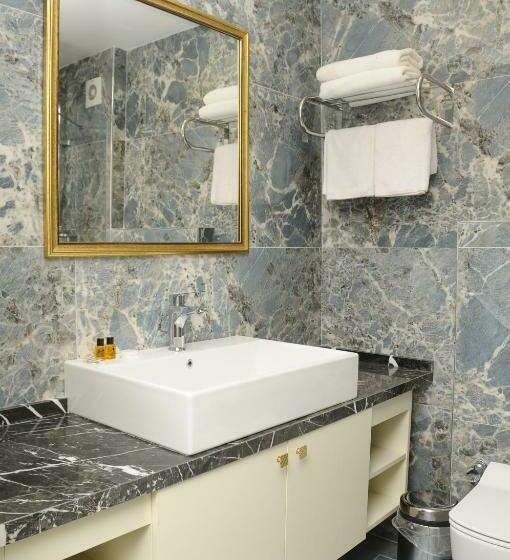 سوئیت با تخت بزرگ, Sevcan