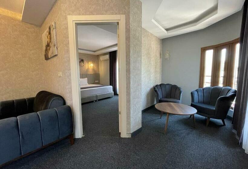 سوئیت با تخت بزرگ, Sevcan