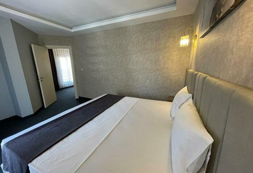 سوئیت با تخت بزرگ, Sevcan