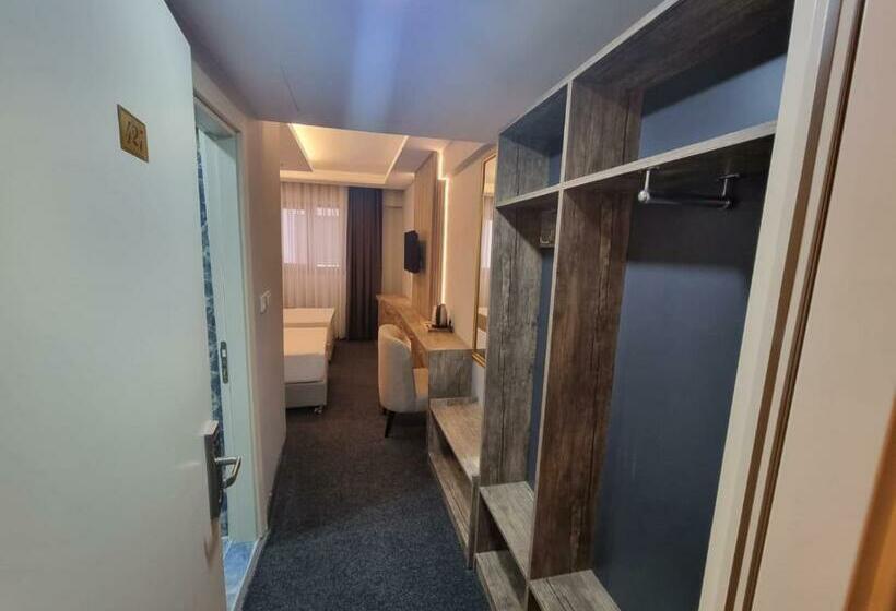 اتاق اکونومی, Sevcan