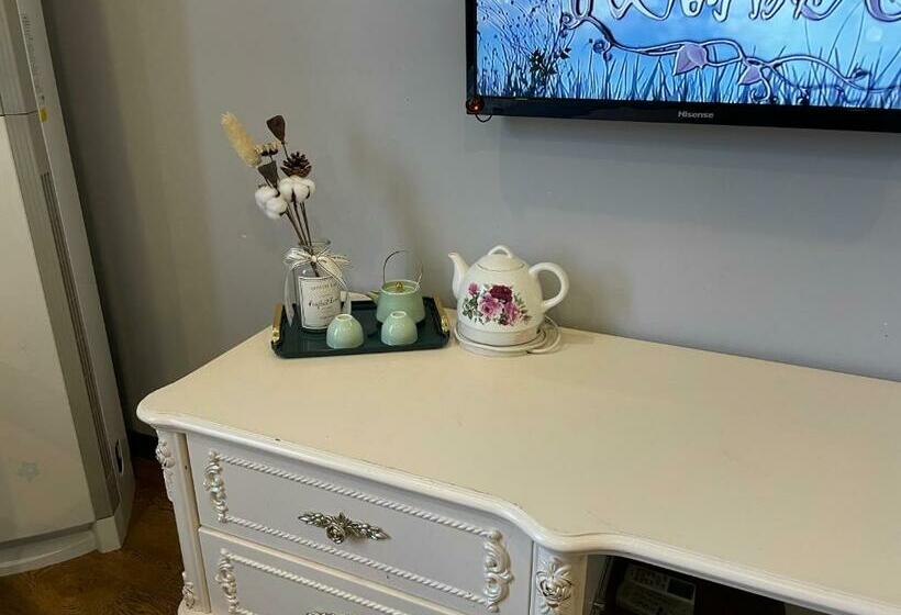 Cameră Standard Pat King Size, Wesley Rosegarden 庐山卫斯里玫瑰园别墅