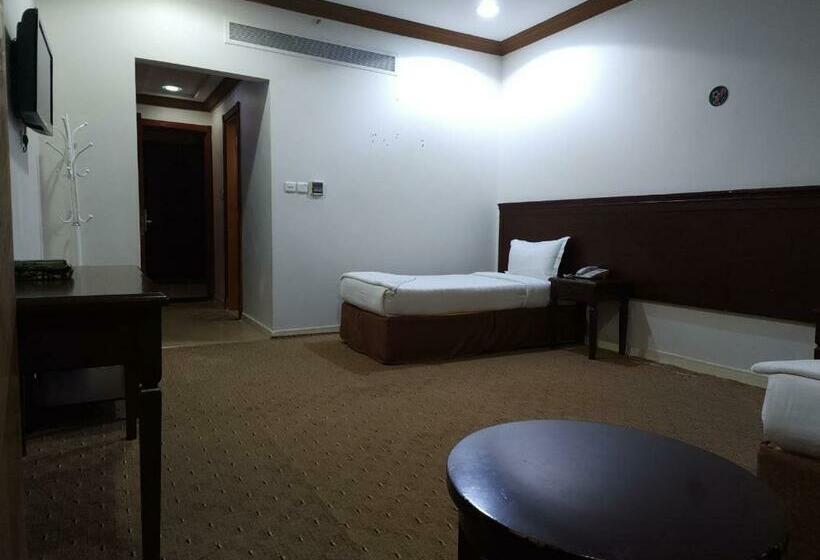 Quarto standard, فندق مسارات المشاعر