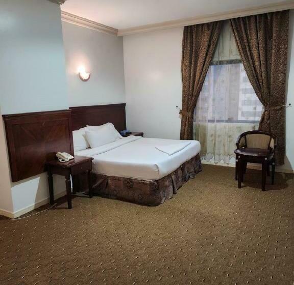 Quarto standard, فندق مسارات المشاعر