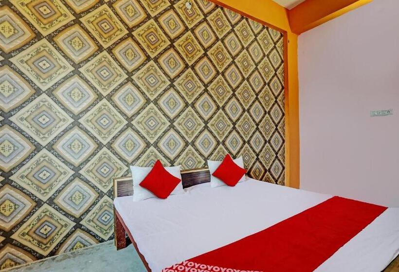 트리플 클래식 룸, Oyo Flagship 81496 Goldy Palace