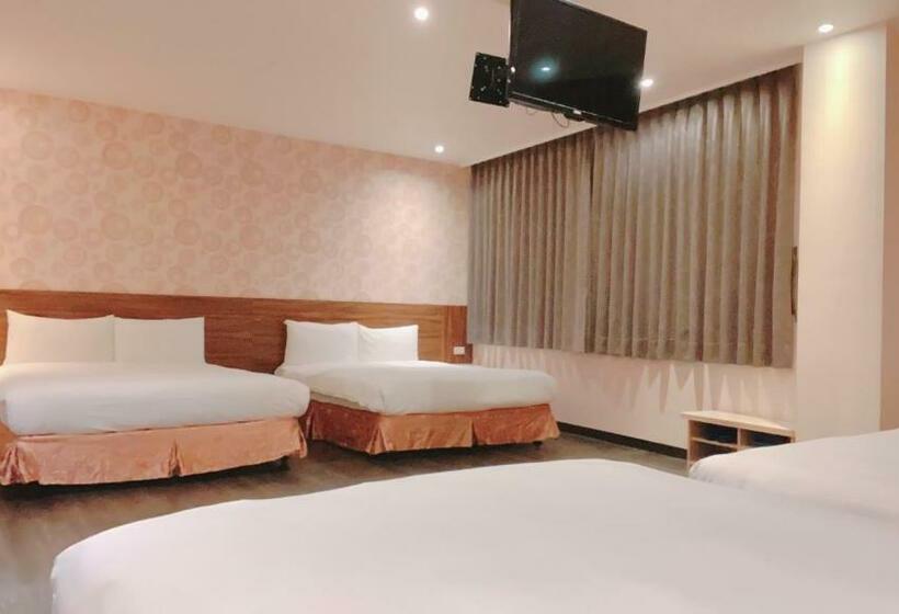 اتاق خانوادگی, Zhongshan Boutique