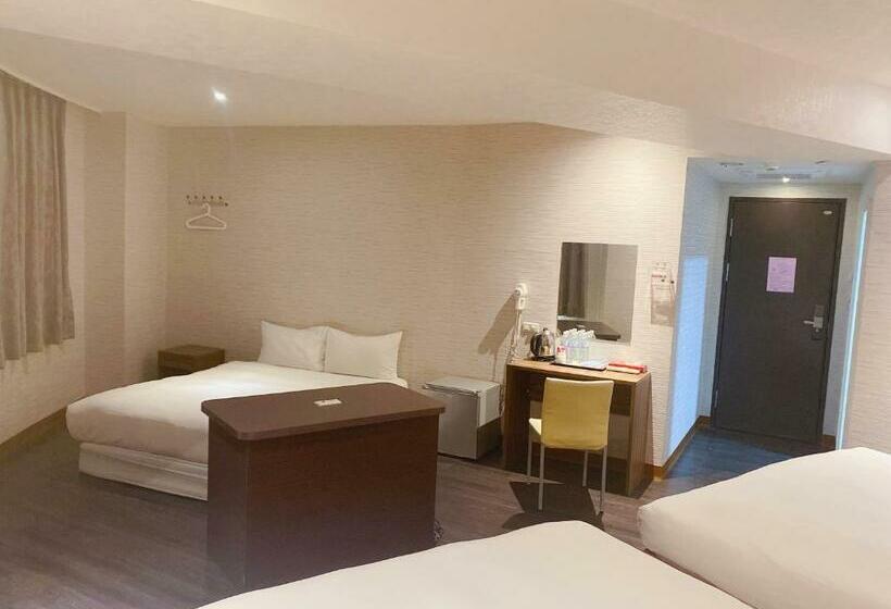 اتاق خانوادگی, Zhongshan Boutique