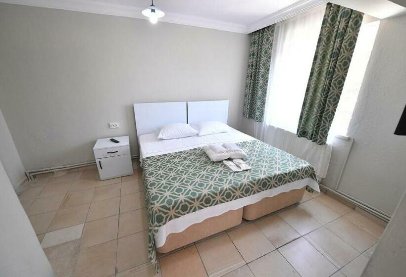 Номер Стандарт, Nilhan Otel