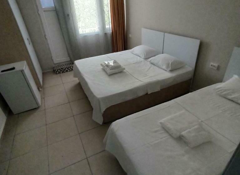 Номер Стандарт Трехместный, Nilhan Otel