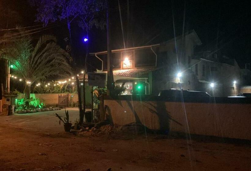 اتاق خانوادگی, Canto Das Toninhas Guest House