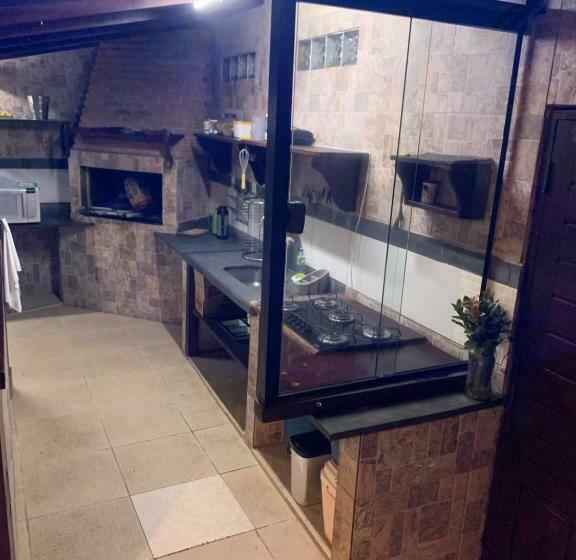 Семейный Номер, Canto Das Toninhas Guest House