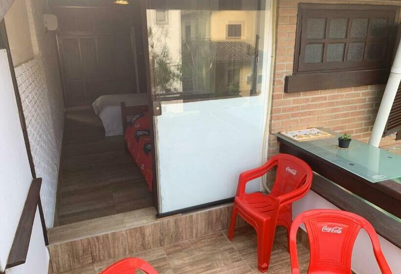 اتاق خانوادگی, Canto Das Toninhas Guest House