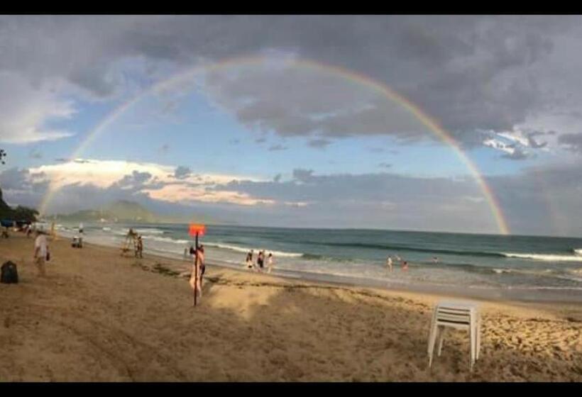 اتاق استاندارد چهارنفره با چشم‌انداز باغ, Canto Das Toninhas Guest House