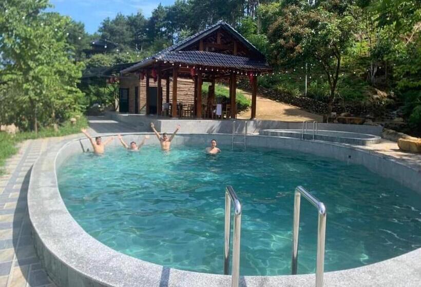 ویلای استاندارد با چشمانداز باغ, Tân Uyên Paradise